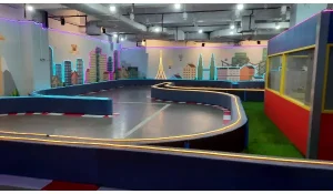 Sirkuit E-Gokart Indoor Pertama dan Satu-satunya di Manado Resmi Dibuka