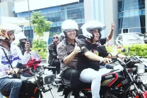 Dibonceng Asik, Steven Kandouw Hadir di Sunmori 11 “2tak Lovers Manado”
