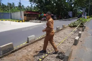 Median di Jalan Soekarno Minut Dibongkar, Warga Pertanyakan Tujuannya