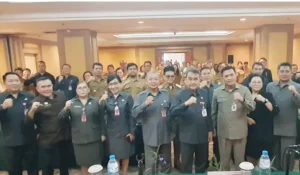 Hadiri Sosialisasi Penyesuaian SBU, Sekda Micler Lakat Sebut Hal Penting ini
