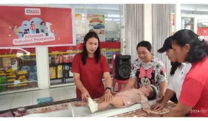 Alfamart dan SGM Eksplor Edukasi Pentingnya Zat Besi Bagi Anak di Minahasa