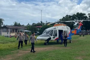Pantau Situasi Jelang Pilkada, Kapolda Sulut Patroli Udara dengan Helikopter