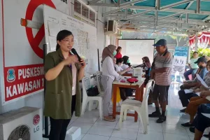 Tim Ilmu Keperawatan FK Unsrat Manado Edukasikan Walking Exercise, Solusi Atasi Gangguan Tidur