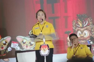 Youla Lariwa Mantik Tampil Memukau Dalam Debat Publik! Filosofi Sam Ratulangi Jadi Pegangan