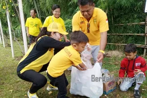Dipimpin Langsung Christiany Eugenia Paruntu GOLKAR Sulut Jadi Teladan Kebersihan Lingkungan