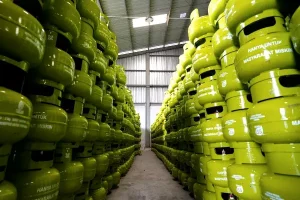 Sambut Natal, Pertamina Patra Niaga Sulawesi Tambah Stok LPG 3 Kg di Sulawesi Utara