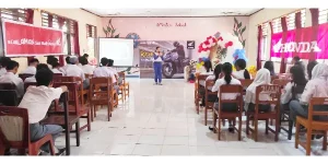 52 Pelajar SMA di Manado Dapat Edukasi Keselamatan Berkendara dari DAW