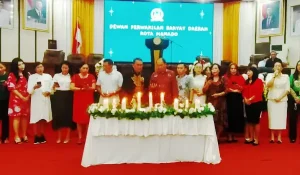 Hadiri Perayaan Natal DPRD Manado, Sekda Micler Lakat Sampaikan Hal Penting Ini