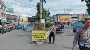 Cegah Kemacetan, Polisi Rekayasa Lalu Lintas di Pasar 45 Manado