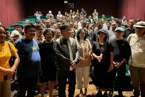 Yulius Selvanus Ajak Rombongan Gelar Nonton Bareng Film Mariara Perjamuan Maut