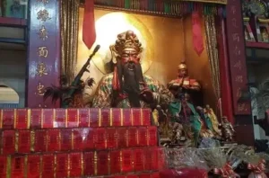 Ciam Si, Tradisi Warga Tionghoa Minta Petunjuk Dewa