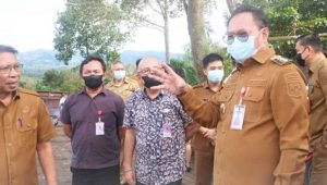 Bupati Noudy Tendean Pastikan Kelayakan TPA Tondano