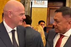 Olly Dondokambey Bertemu Presiden FIFA Gianni Infantino, Persma Manado Ikut Dibicarakan