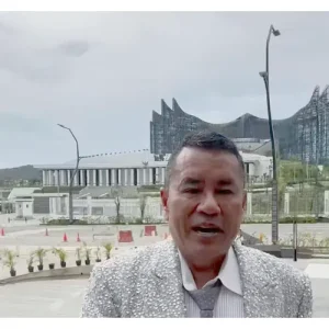 Hotman Paris Mau Bangun Club Malam di IKN Biar Pejabat Gak Stres