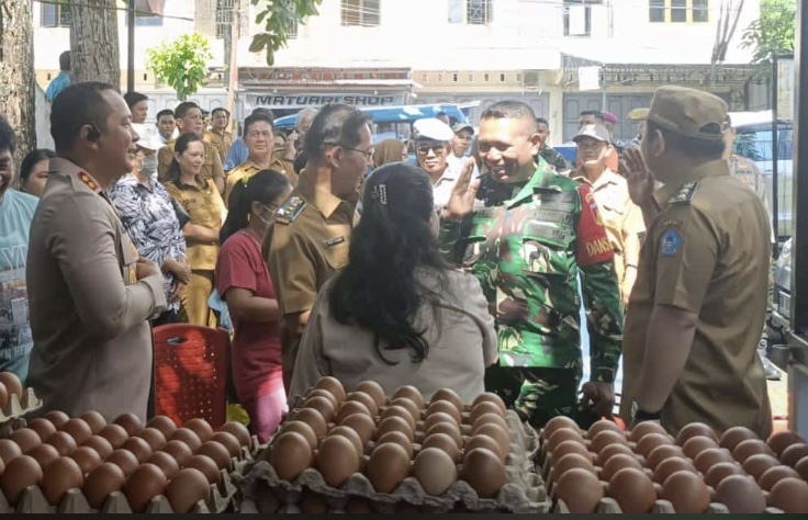 Tekan Angka Inflasi Daerah, Pemkot Bitung Gandeng TNI-Polri Gelar Operasi Pasar Murah! Simak Daftar Harganya