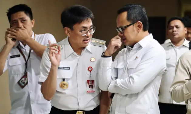 Wali Kota Andrei Angouw Hadiri Rakor Asistensi Efisiensi Belanja pada APBD 2025