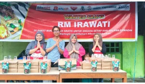 54 ribu Paket Berbuka Puasa Dibagikan Alfamart dan WINGS Group di Ramadan 2025