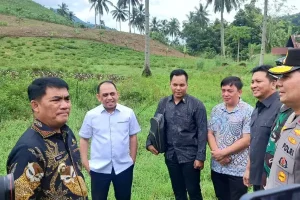 Gubernur Yulius Selvanus Akan Bangun Perguruan Tinggi di Bolaang Mongondow Raya