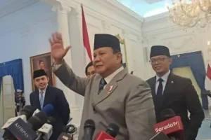 Apa Maksud Presiden Prabowo Subianto “Rapatkan Barisan” di Tengah Isu Matahari Kembar?