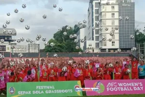 Joune Ganda Disambut Puluhan Anak: Bahagia Bisa Menjadi Bagian AFC Women’s Football Day