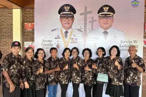 Oma-opa KGPM Bergembira di JG Center, Ucapkan Terima Kasih untuk Joune Ganda