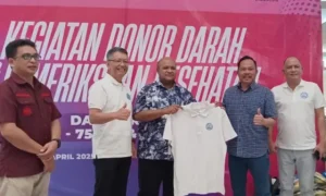 Wakil Wali Kota Manado Buka Donor Darah untuk Rayakan HUT ke-75 PGI