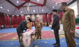 Wali Kota Andrei Angouw Lantik Steven Dandel Sebagai Plt Sekkot Manado