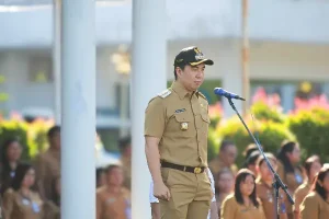 Bupati Michael Thungari Tegaskan Disiplin ASN: Kantor Tak Boleh Kosong Sebelum Waktunya