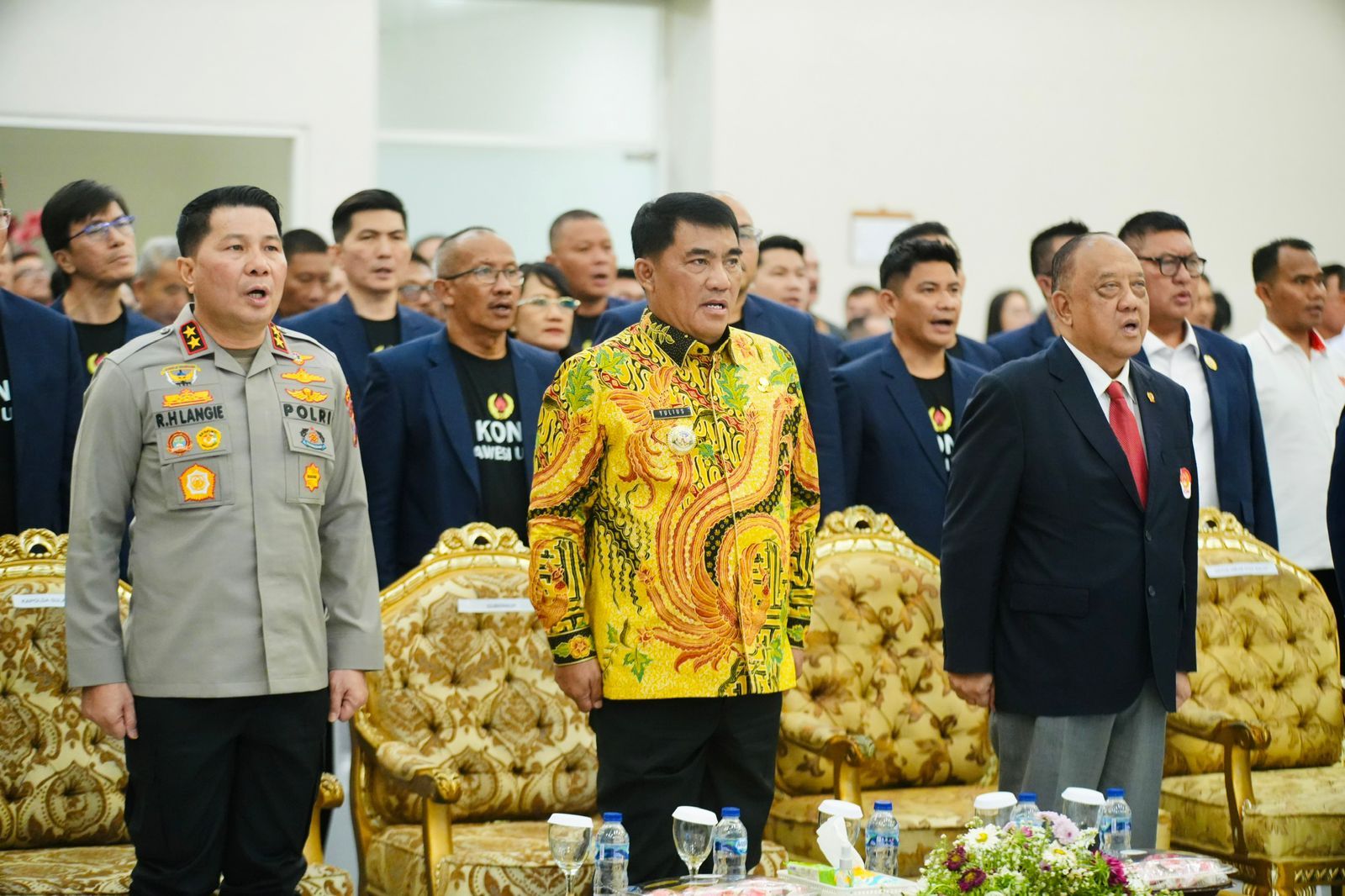 Gubernur Yulius Selvanus Dipuji atas Komitmennya Membangun Dunia Olahraga Sulawesi Utara