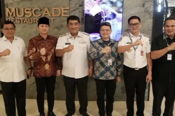 Didukung Ratusan Bupati! Joune Ganda Kian Mantap Menuju Kursi Ketua Umum APKASI