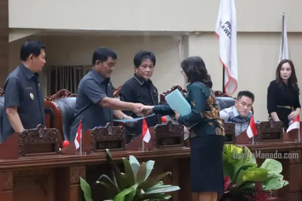 DPRD Sulut Gelar Rapat Paripurna RTRW Provinsi Sulut Tahun 2025-2044 11 DPRD Sulut Gelar Rapat Paripurna RTRW Provinsi Sulut Tahun 2025-2044