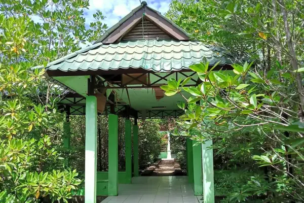 Desa Sondaken Bangun Wisata Mangrove
