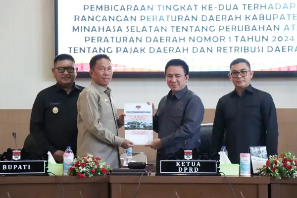 Bupati Franky Wongkar Hadiri Rapat Paripurna DPRD Minsel Bahas Ranperda Pajak dan Retribusi Daerah