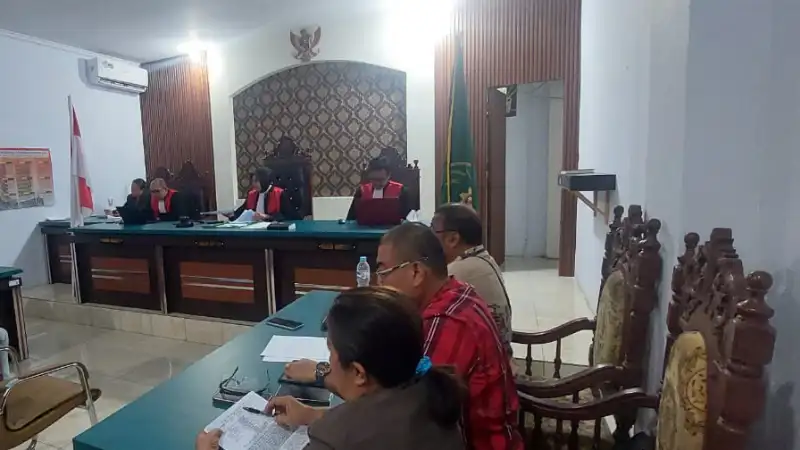 Kubu Thelmy dan Joice Luntungan Pertanyakan Tanda Tangan Mereka, Saksi Sebut Sudah Lama di Amerika