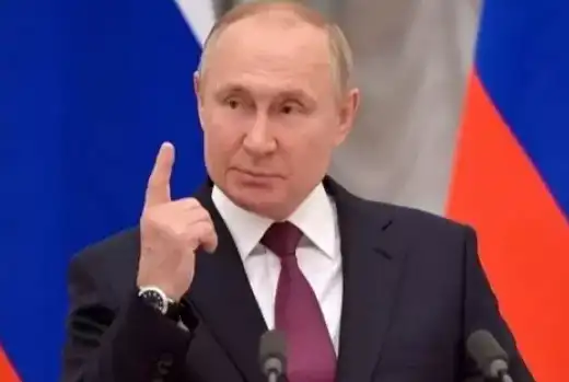 Menlu Iran Bertemu Putin, Rusia Pecahkan "Perang Dunia"?