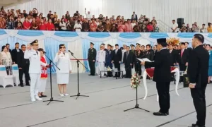 Welly Titah – Anissa Gretsya Resmi Pimpin Talaud, Gubernur Yulius Selvanus Lantik di Aula Mapalus