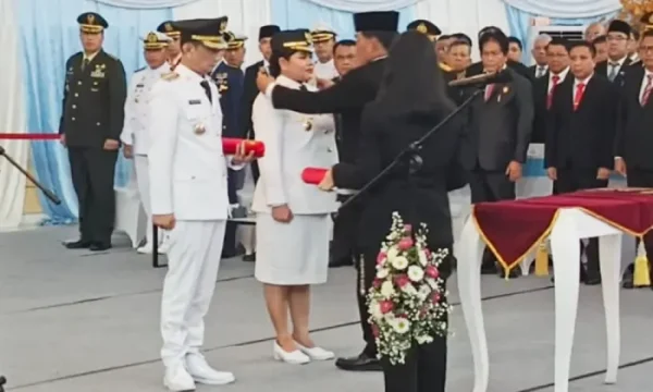 Welly Titah - Anissa Gretsya Resmi Pimpin Talaud, Gubernur Yulius Selvanus Lantik di Aula Mapalus
