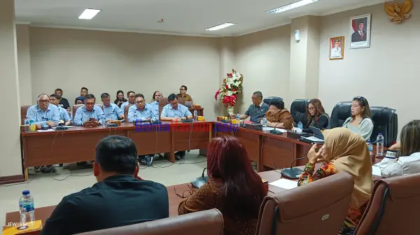 RSUP Kandou Manado Paparkan Tantangan Teknis Pengelolaan Alat Medis di RDP DPRD Sulut