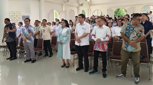 Ibadah Syukur RSUP Kandou Manado Momentum Buka Lembaran Baru dengan Pelayanan Berlandaskan Kasih