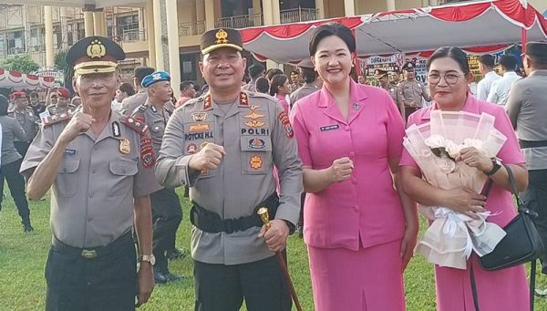 Umat Paroki St. Petrus Langowan Naik Pangkat Jadi Komisaris Polisi