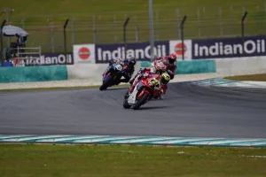 Astra Honda Racing Team Amankan Puncak Klasemen di CBR Series Sepang