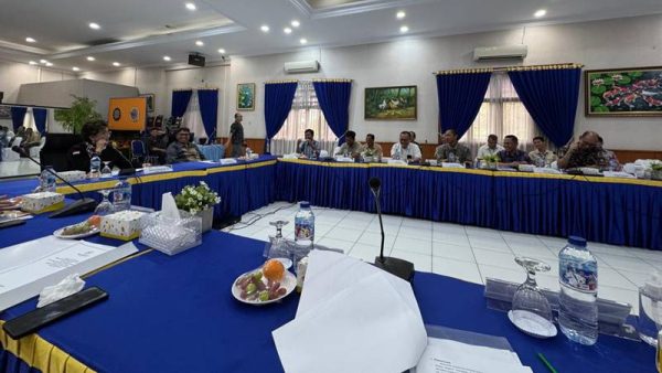 Senator Maya Rumantir Kunker ke Kanwil Dirjen Pajak Sulut 10 Senator Maya Rumantir Kunker ke Kanwil Dirjen Pajak Sulut