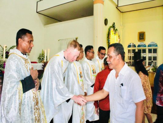 Sekda Sangihe dan Pastor Frantosius Serukan Kolaborasi Gereja dan Pemerintah