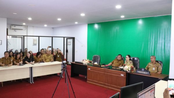 Robby Dondokambey-Vanda Sarundajang Ikuti Rakor Pengendalian Inflasi 9 Robby Dondokambey-Vanda Sarundajang Ikuti Rakor Pengendalian Inflasi