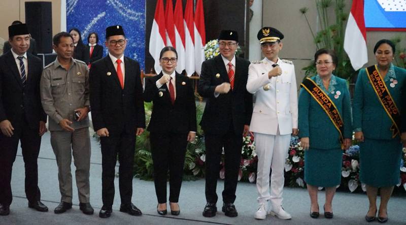 Vanda Sarundajang Hadiri Pelantikan Welly Titah – Anisya Bambungan