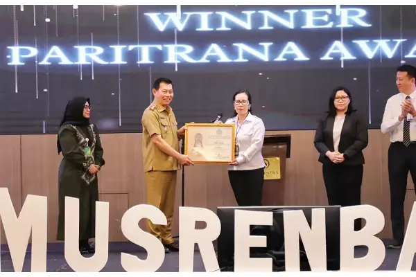 Komitmen Sejahterakan Karyawan, BSG Raih Paritrana Award 2024 Kategori Perusahaan Besar