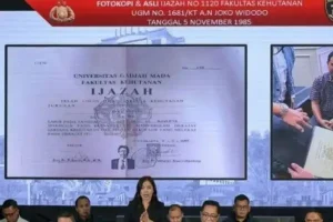 Drama Politik Hukum Soal Ijazah Palsu, Jokowi Siap Buka Bukti di Pengadilan