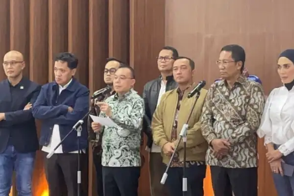 DPR Manut Soal Permintaan Prabowo Berikan Abolisi Tom Lembong dan Amnesti Hasto Kristiyanto