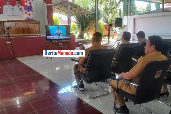 Bupati Franky Wongkar dan Wabup Theodorus Kawatu Ikuti Peluncuran Kopdeskel Merah Putih secara Daring
