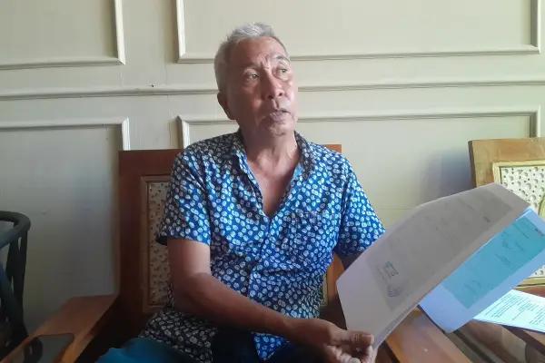 Bukan Plat Merah, Ekskavator Hibah KKP untuk Pokdakan Mapalus Disewakan 2 Bukan Plat Merah, Ekskavator Hibah KKP untuk Pokdakan Mapalus Disewakan